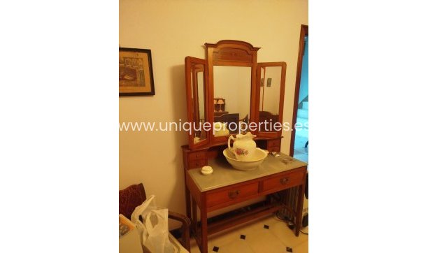 Resale - Village House -
Tijola