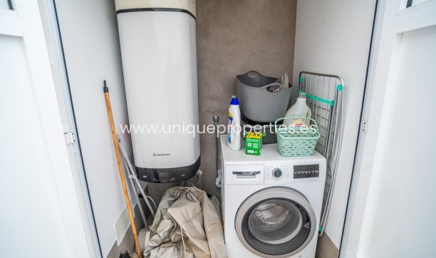 Resale - Penthouse -
LO PAGÁN