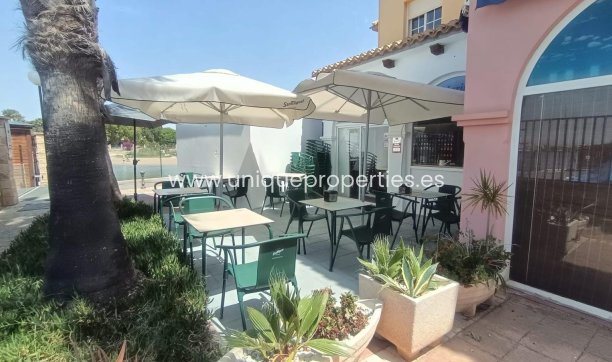 Resale - Commercial Property -
Torrevieja - Puerto