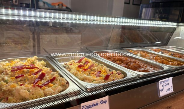 Resale - Commercial Property -
Torrevieja - Puerto