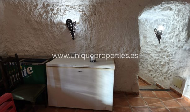 Reventa - Cave House -
Huescar