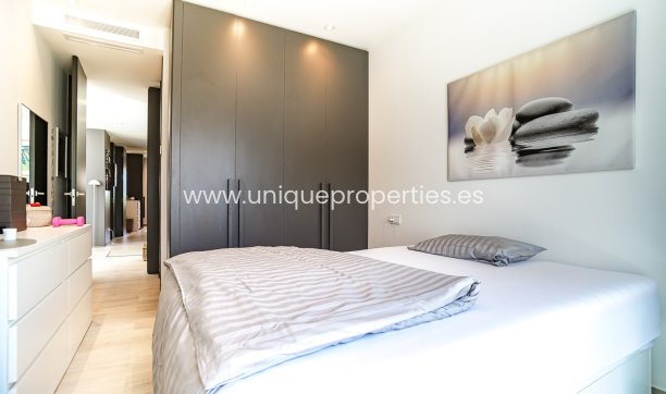 Resale - Villa -
Algorfa - La Finca Golf