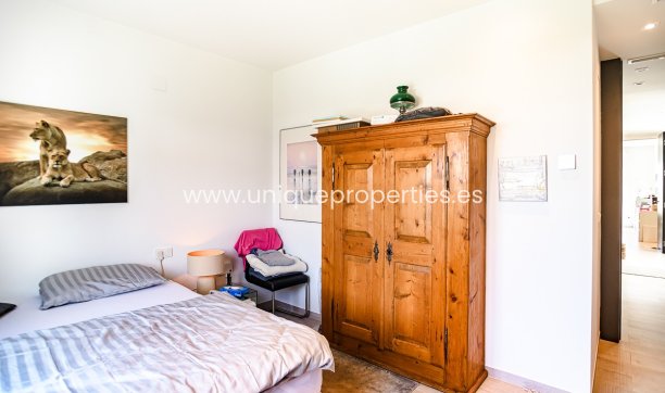 Resale - Villa -
Algorfa - La Finca Golf