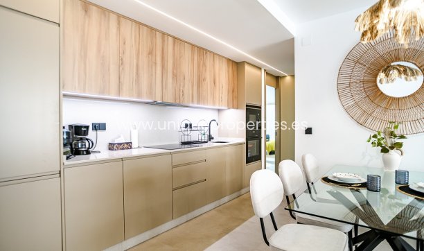 Resale - Apartment -
Torrevieja - Acequion