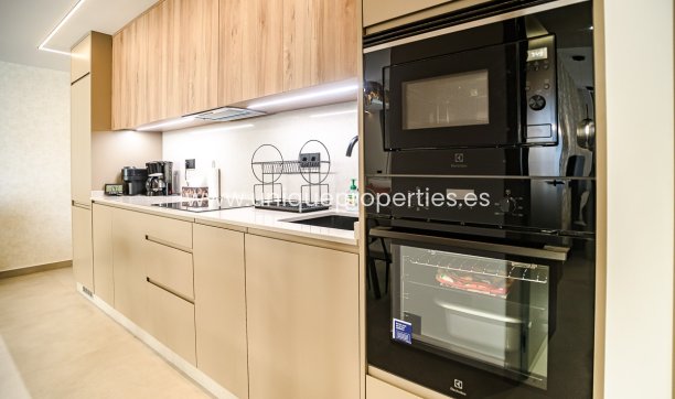 Resale - Apartment -
Torrevieja - Acequion