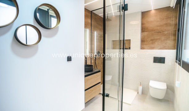 Resale - Apartment -
Torrevieja - Acequion