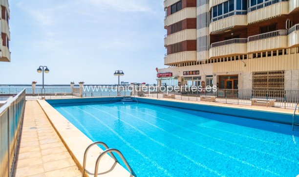 Resale - Apartment -
Torrevieja - Acequion