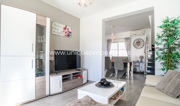 Resale - House -
Algorfa - ALGORFA