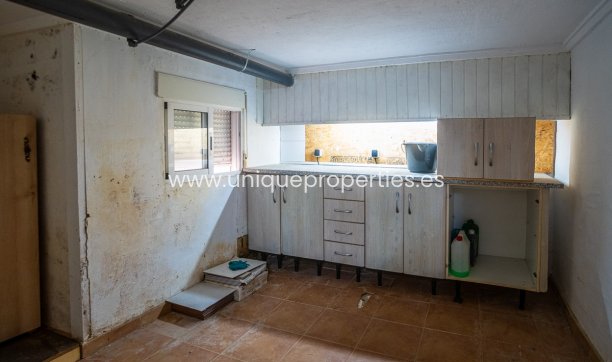 Resale - House -
Algorfa - ALGORFA