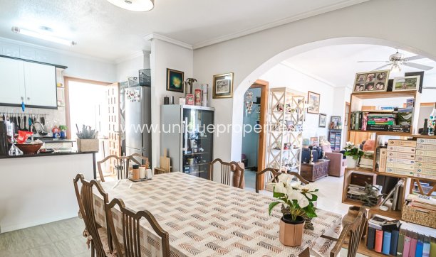 Resale - Apartment -
ALICANTE - La Florida