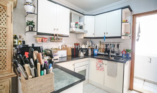 Resale - Apartment -
ALICANTE - La Florida
