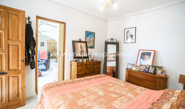 Resale - Apartment -
ALICANTE - La Florida