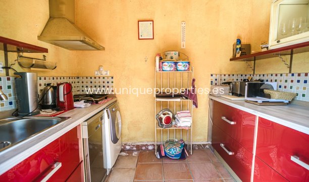 Resale - Apartment -
ALICANTE - La Florida