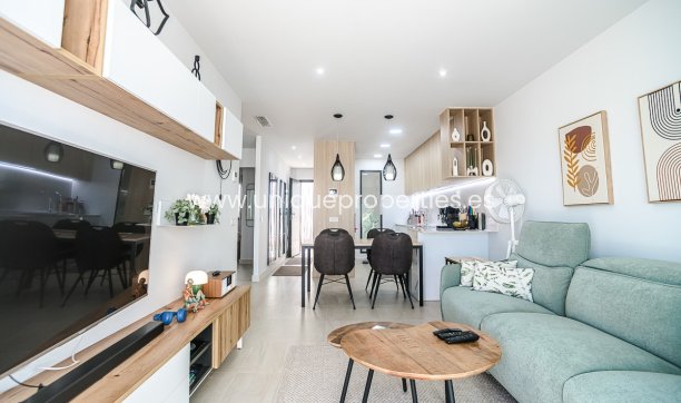 Resale - Apartment -
Torrevieja - LOS BALCONES - LOS ALTOS