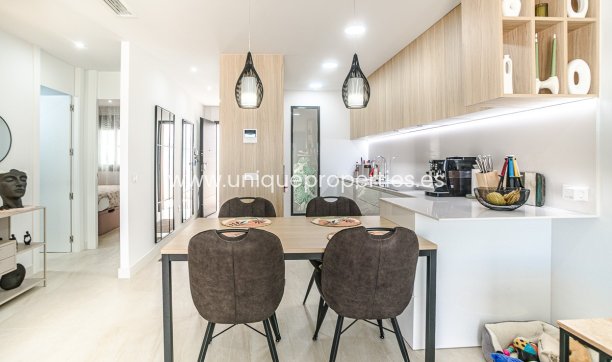 Resale - Apartment -
Torrevieja - LOS BALCONES - LOS ALTOS