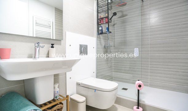 Resale - Apartment -
Torrevieja - LOS BALCONES - LOS ALTOS