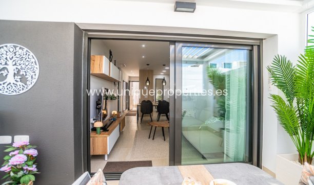 Resale - Apartment -
Torrevieja - LOS BALCONES - LOS ALTOS