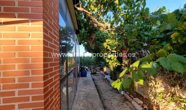 Resale - House -
Orihuela - Benferri