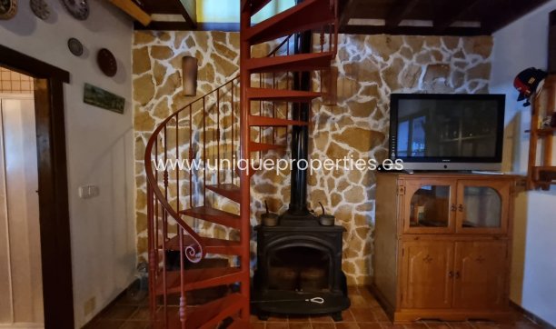 Resale - House -
Orihuela - Benferri