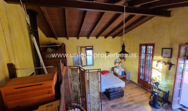 Resale - House -
Orihuela - Benferri