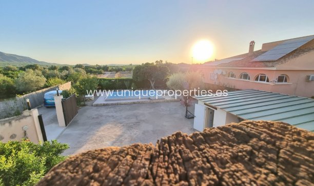 Resale - House -
Orihuela - Benferri