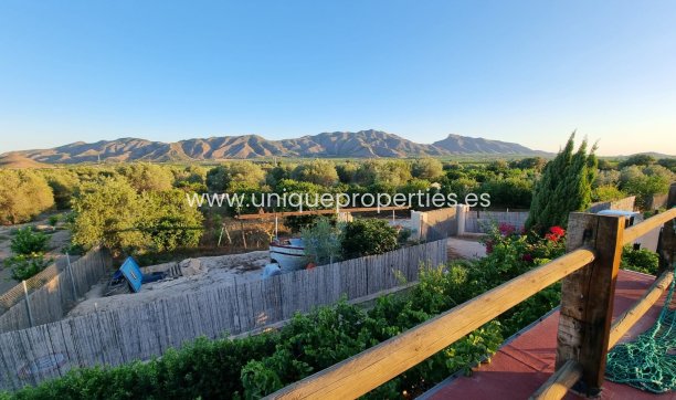 Resale - House -
Orihuela - Benferri