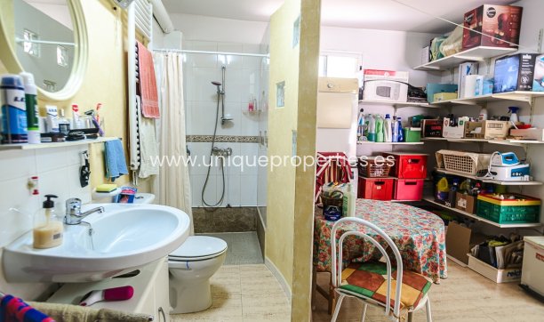 Resale - Villa -
Orihuela Costa - Los Altos