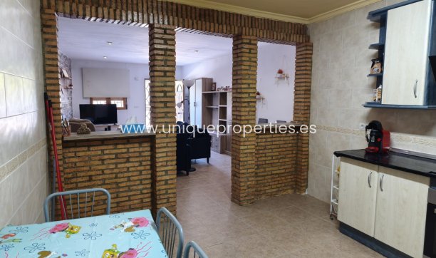 Resale - Cave House -
Cortes de Baza