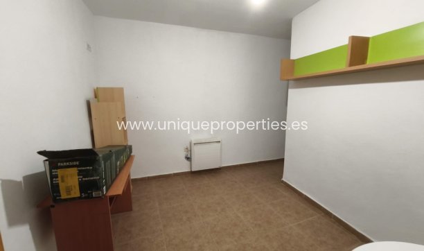 Resale - Cave House -
Cortes de Baza