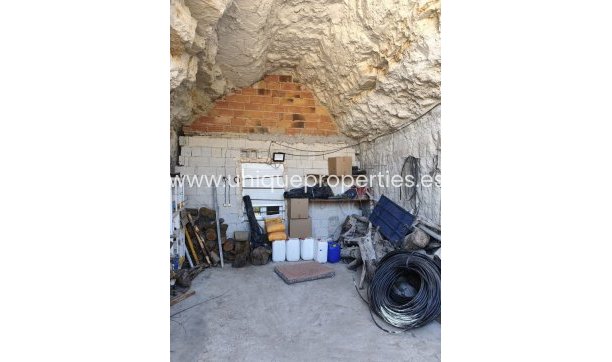 Resale - Cave House -
Cortes de Baza