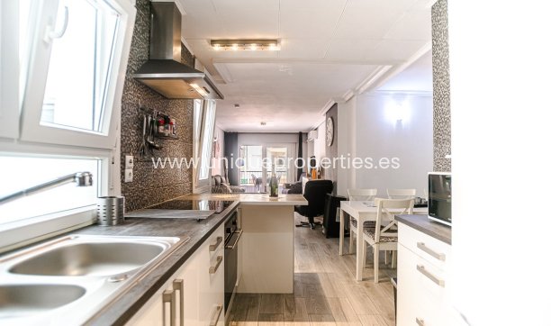 Herverkoop - Apartment -
Torrevieja