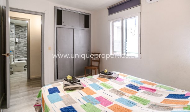 Herverkoop - Apartment -
Torrevieja