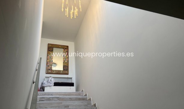 Resale - Villa -
Torrevieja - Torreta - Florida