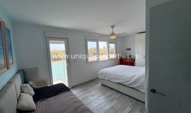 Resale - Villa -
Torrevieja - Torreta - Florida