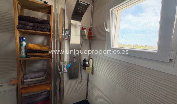 Resale - Villa -
Torrevieja - Torreta - Florida