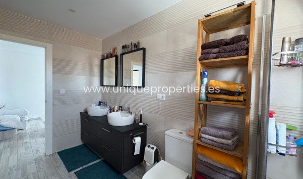 Resale - Villa -
Torrevieja - Torreta - Florida