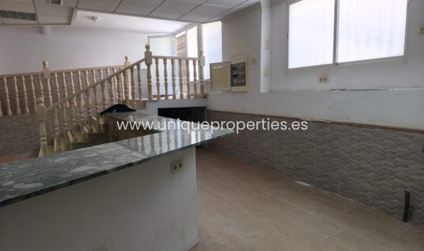 Resale - Commercial -
Tijola
