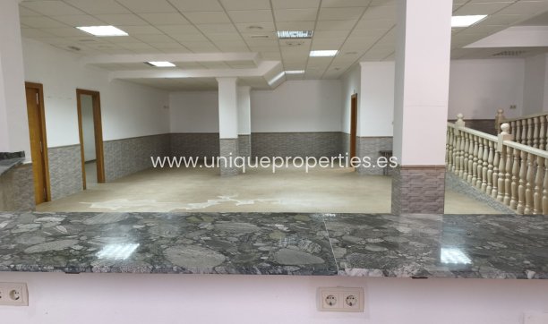 Resale - Commercial -
Tijola