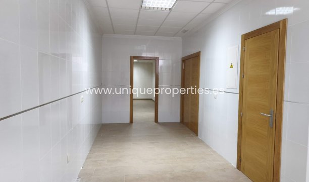 Resale - Commercial -
Tijola