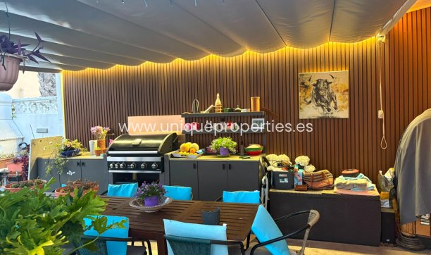 Resale - Villa -
Torrevieja - Torreta - Florida
