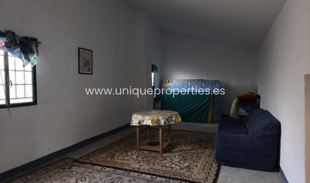 Resale - Cave House -
Castril