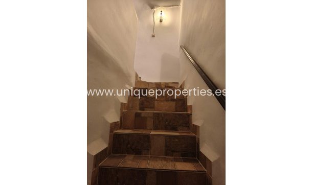 Resale - Cave House -
Castril