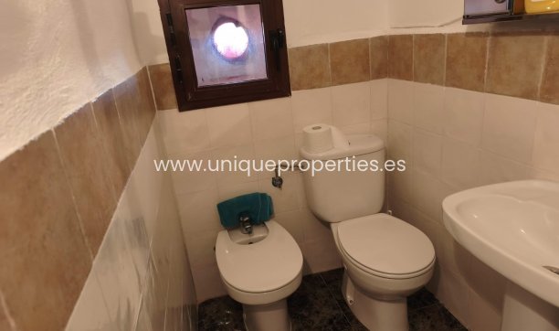 Resale - Cave House -
Castril