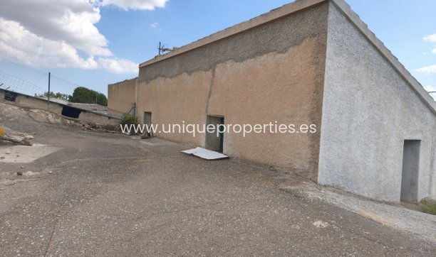Resale - Cave House -
Castril