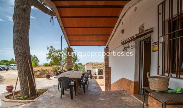 Resale - House -
LA TERCIA - La Tercia