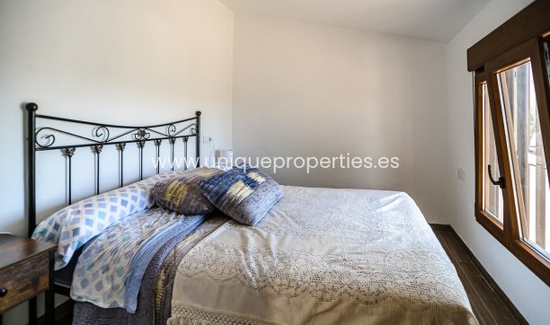 Resale - House -
LA TERCIA - La Tercia