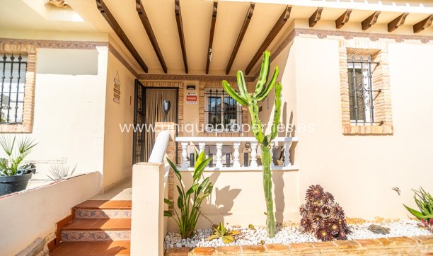 Herverkoop - Apartment -
Orihuela Costa