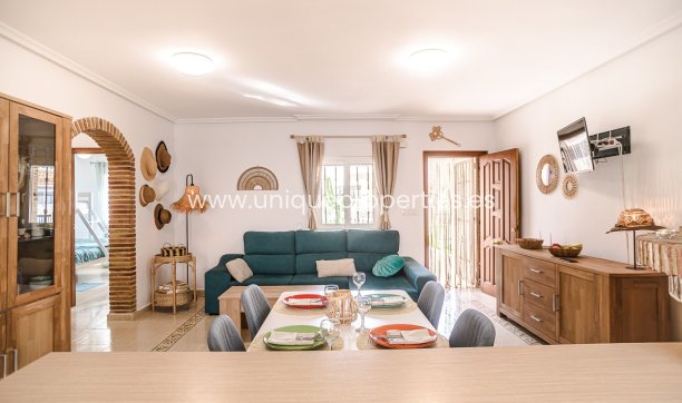 Herverkoop - Apartment -
Orihuela Costa