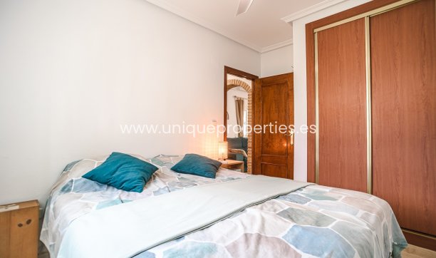 Herverkoop - Apartment -
Orihuela Costa
