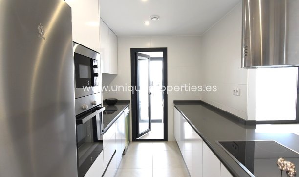 Resale - Apartment -
Orihuela Costa - Villamartin